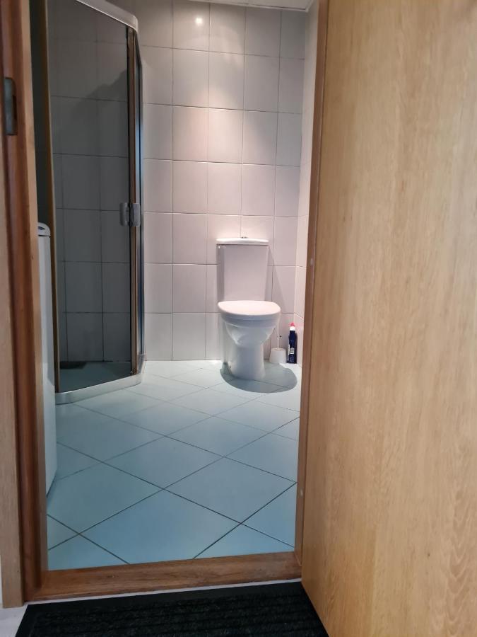 Cozy One Bedroom Apartment In City Center Tallinn Eksteriør billede