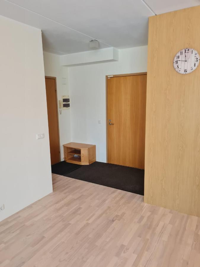 Cozy One Bedroom Apartment In City Center Tallinn Eksteriør billede